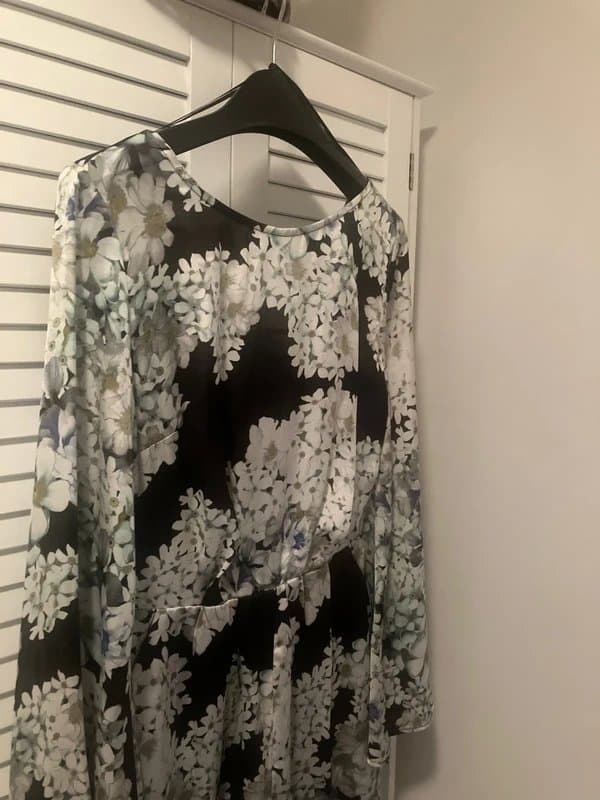 Topshop 🖤 Topshop silk flute sleeve floaty playsuit black 6 🖤