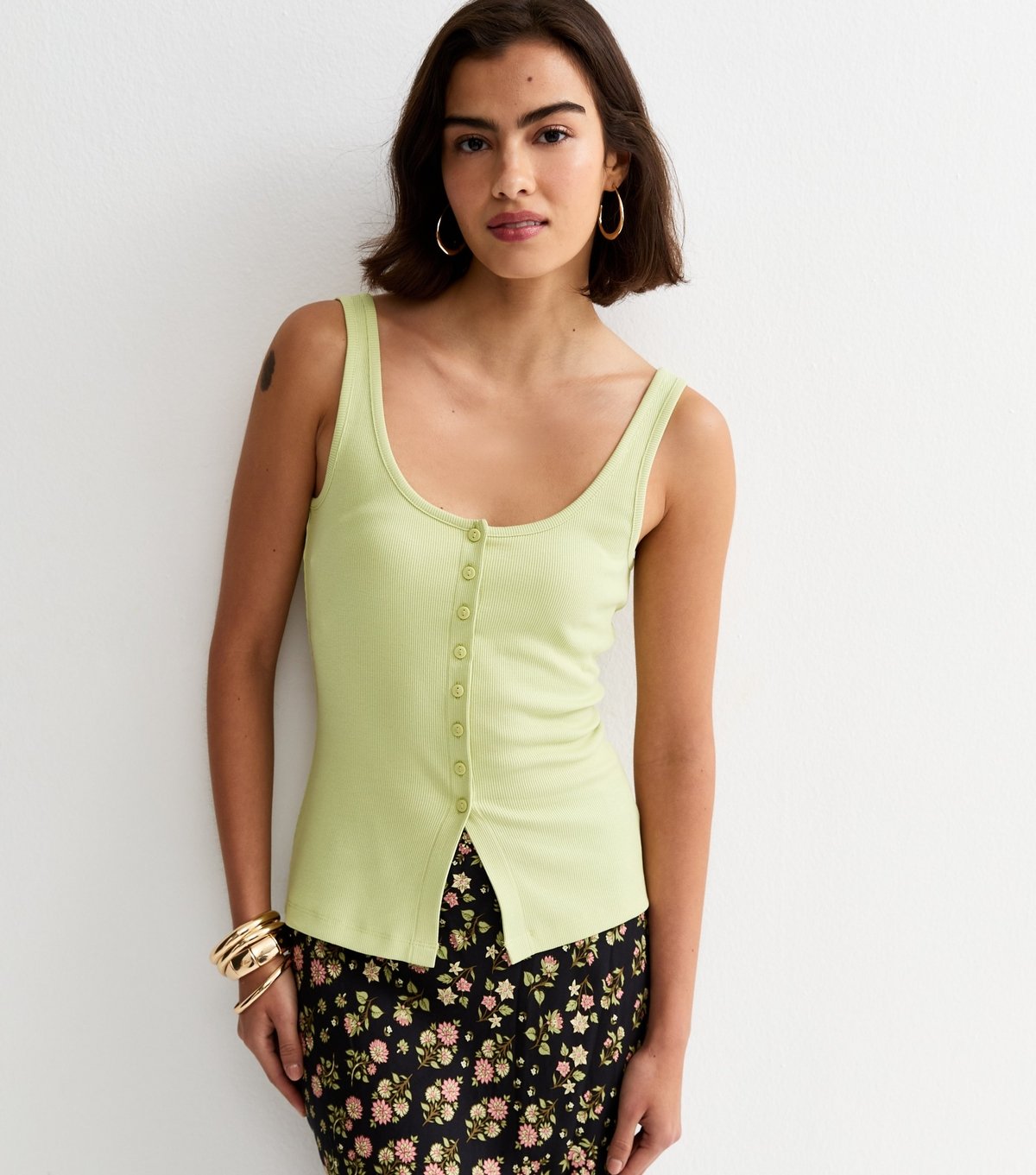 New Look Women's Light Green Button Up Tank Top New Look - 2