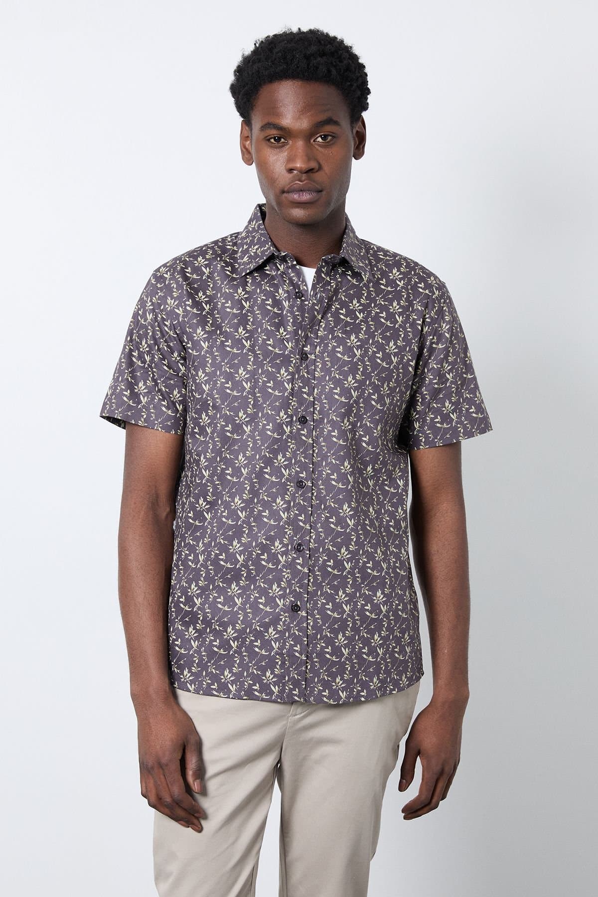 Burton Burton Men's Navy Floral Print Short Sleeve Shirt