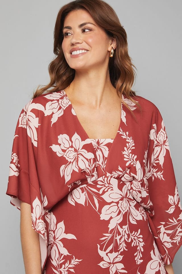 Wallis Wallis Women's Floral Kimono Sleeve Tiered Maxi Dress in Red - 3