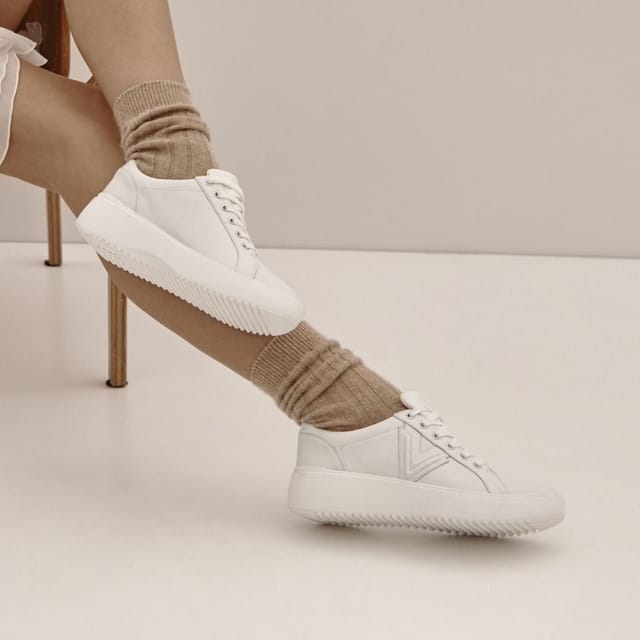 Vionic Vionic Women's Kearny Lace Up Trainers in White - 2