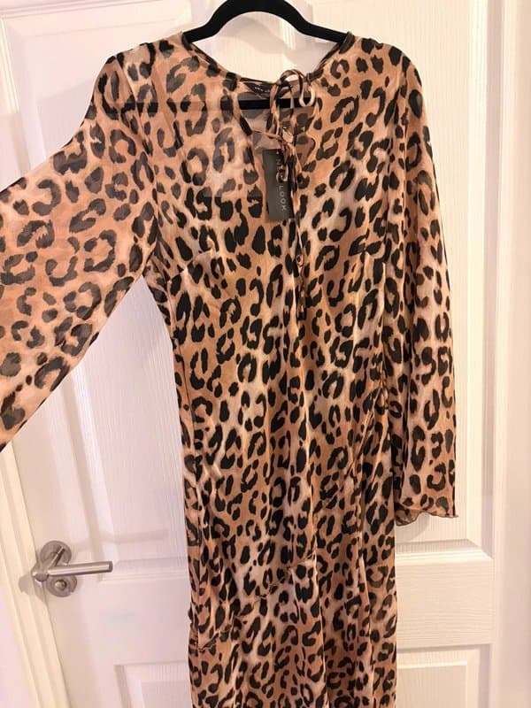 New Look Leopard print chiffon dress