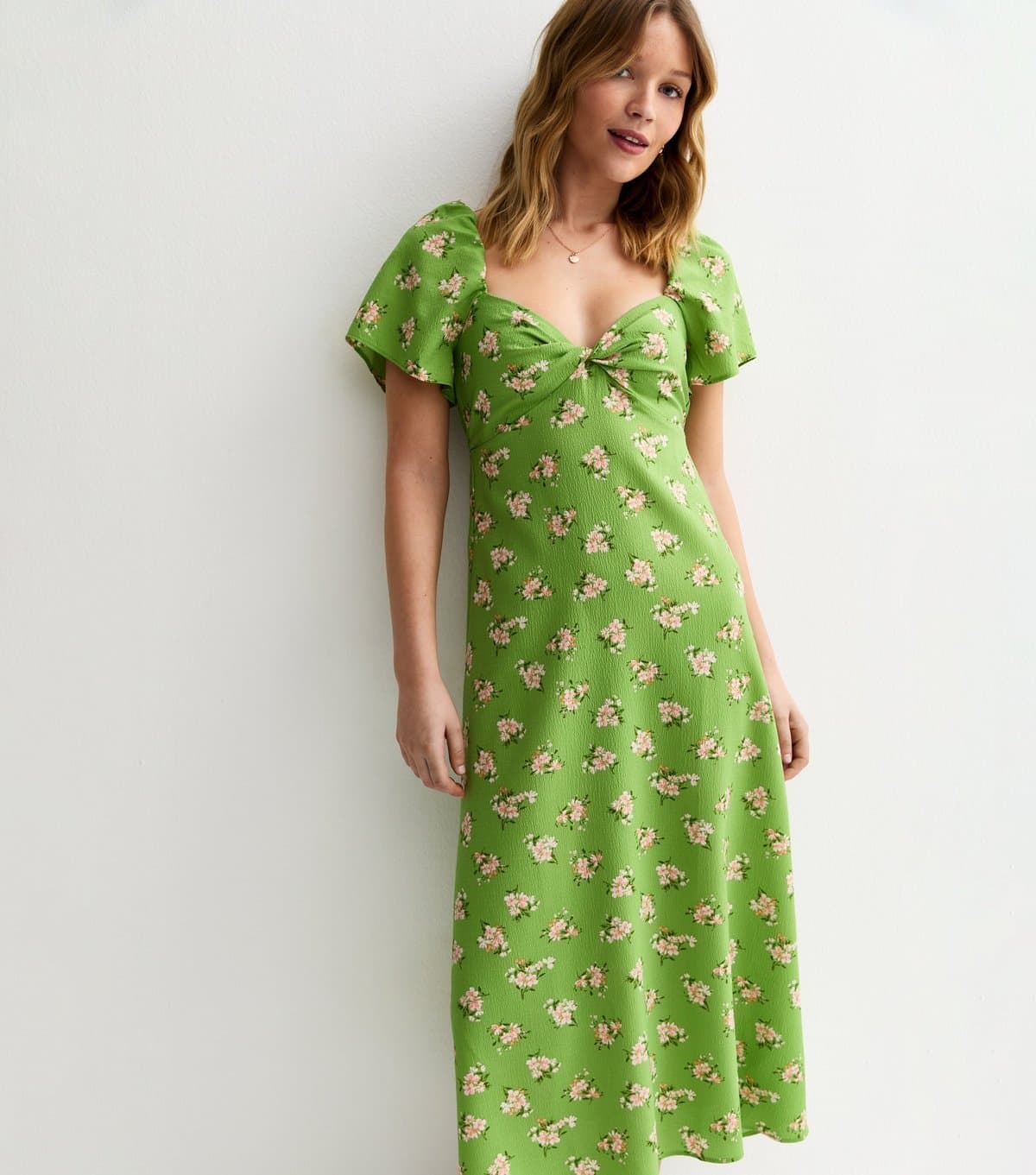 New Look Women's Green Floral Sweetheart Neck Midi Dress New Look