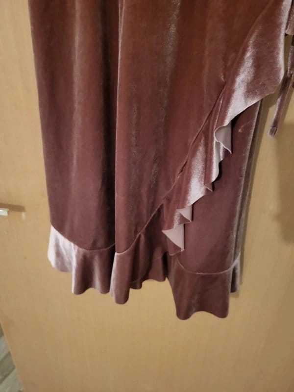 New Look Rose Faux Velvet Wrap Dress Size 14