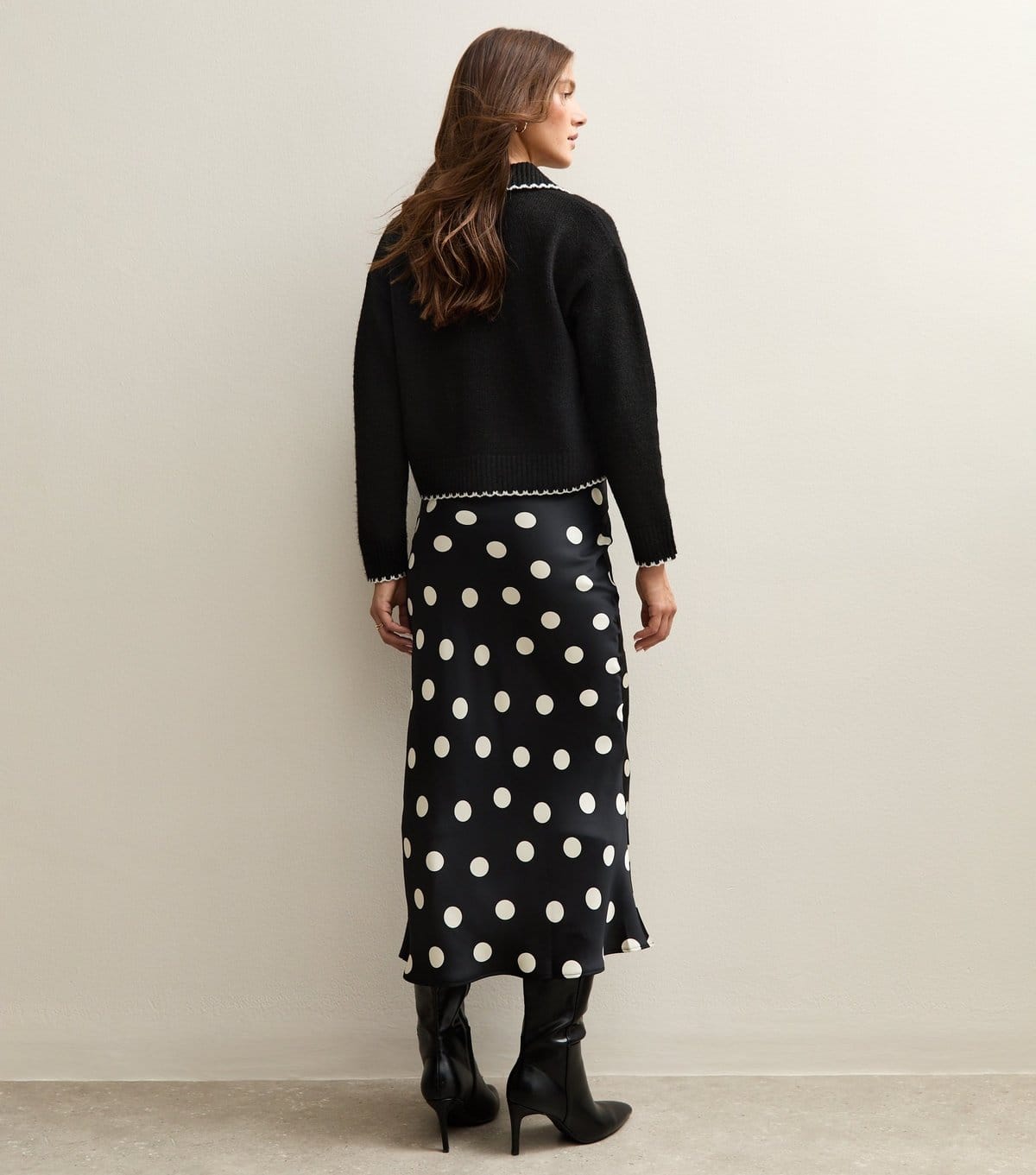 New Look Women's Black Polka Dot Bias Cut Midi Skirt New Look - 4