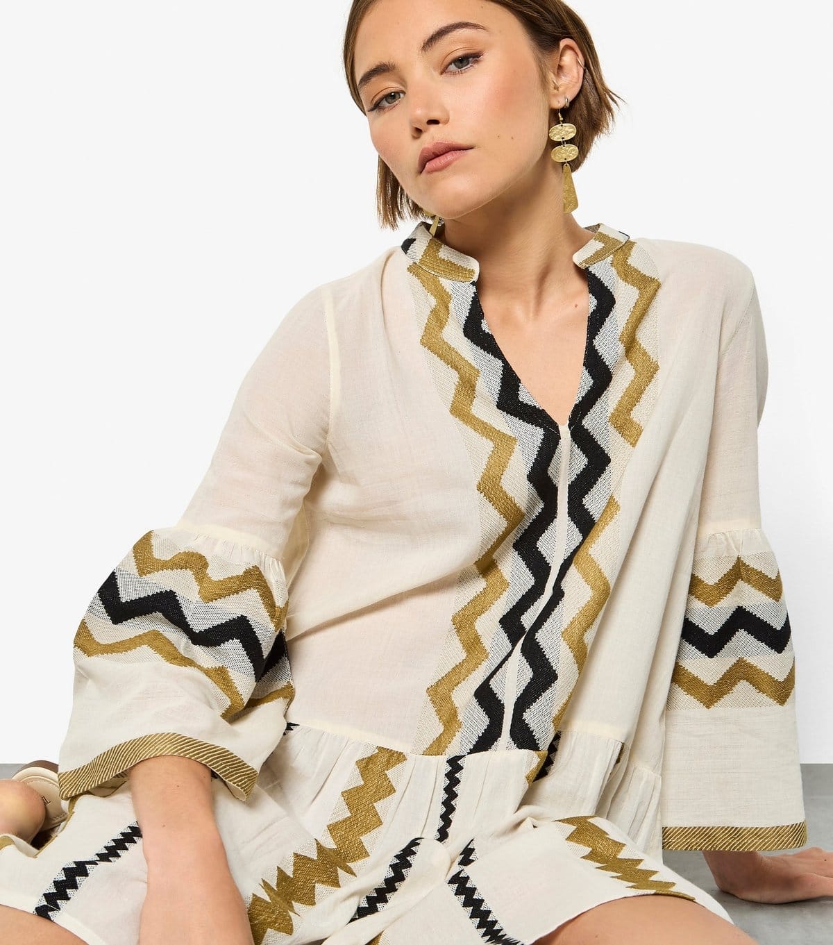 Apricot Women's  Stone Zigzag Pattern Bell Sleeve Mini Dress Apricot New Look - 4