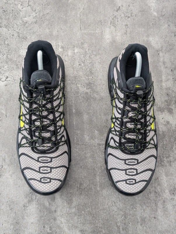 Nike Nike Air Max Plus Utility Mens Trainers College Grey/Volt 9.5UK | 600
