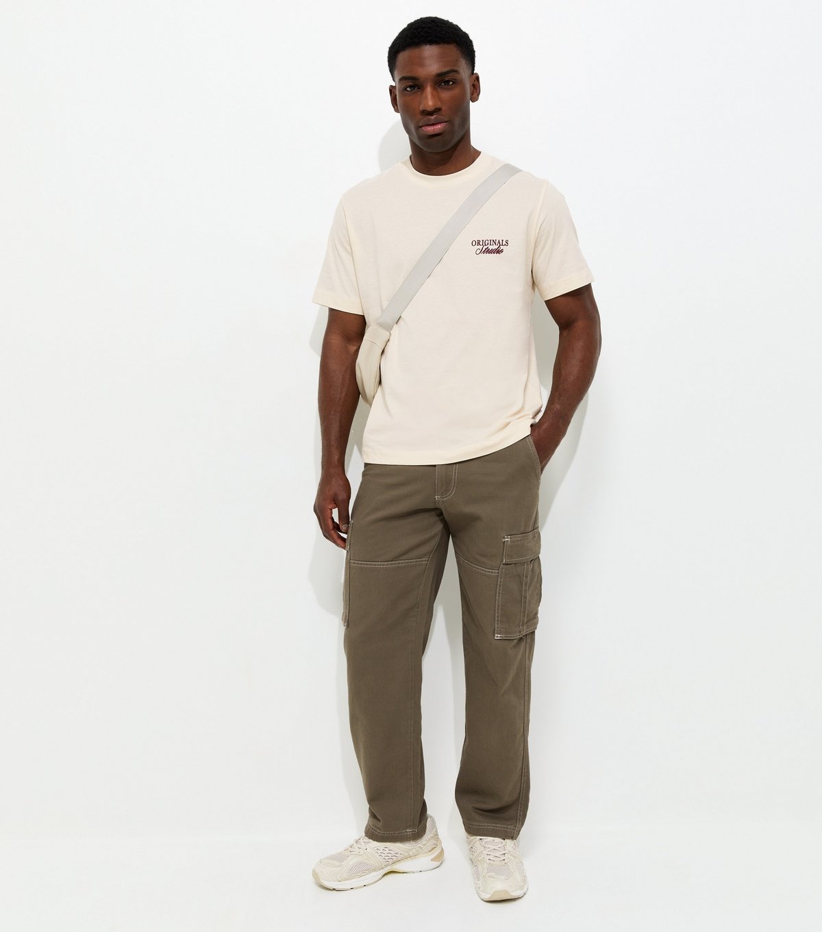 jack & jones Men's Cream Logo Print T-Shirt Jack & Jones New Look - 3