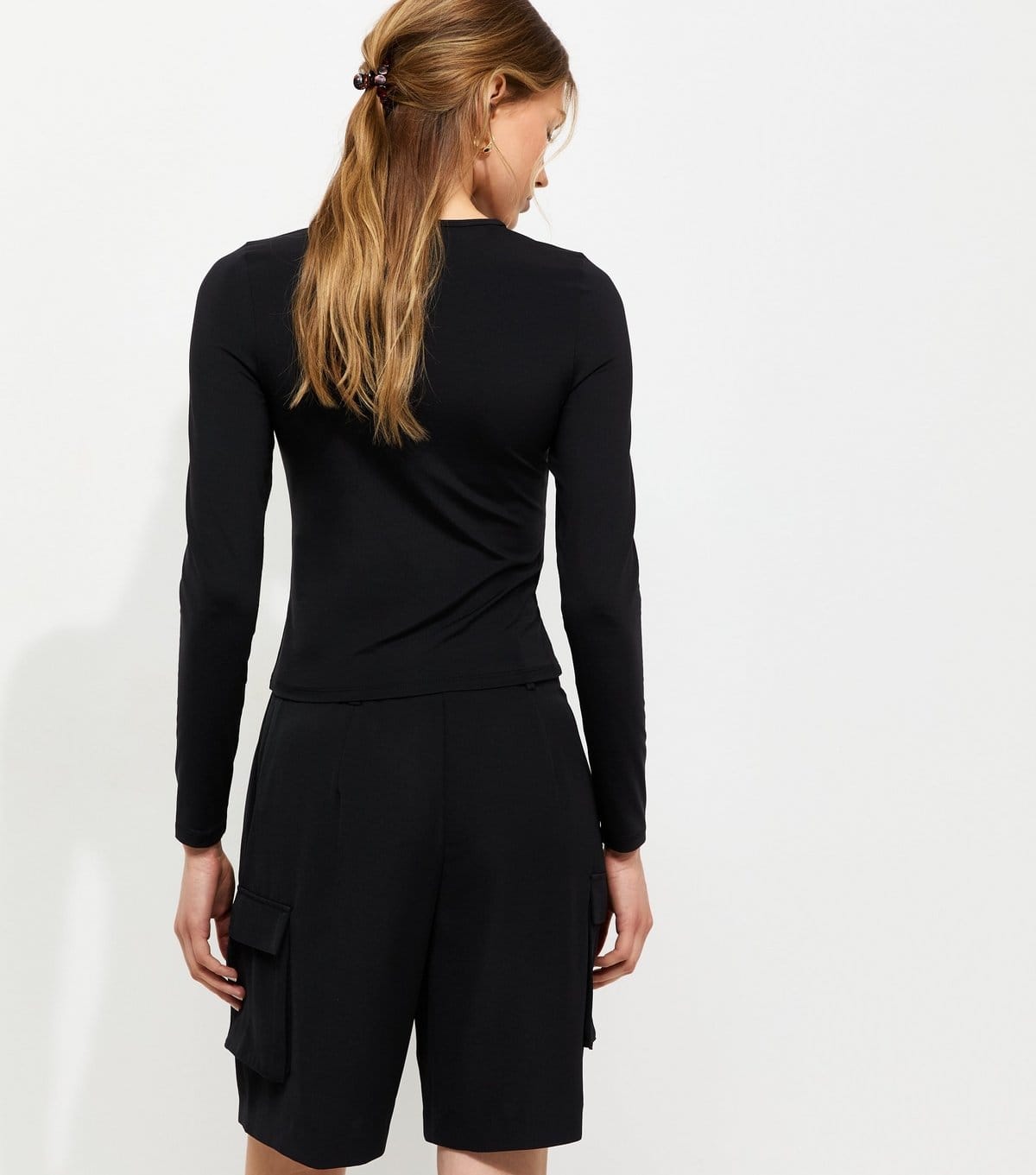New Look Women's Black Slinky Jersey Long Sleeve Crew Neck Top New Look - 4