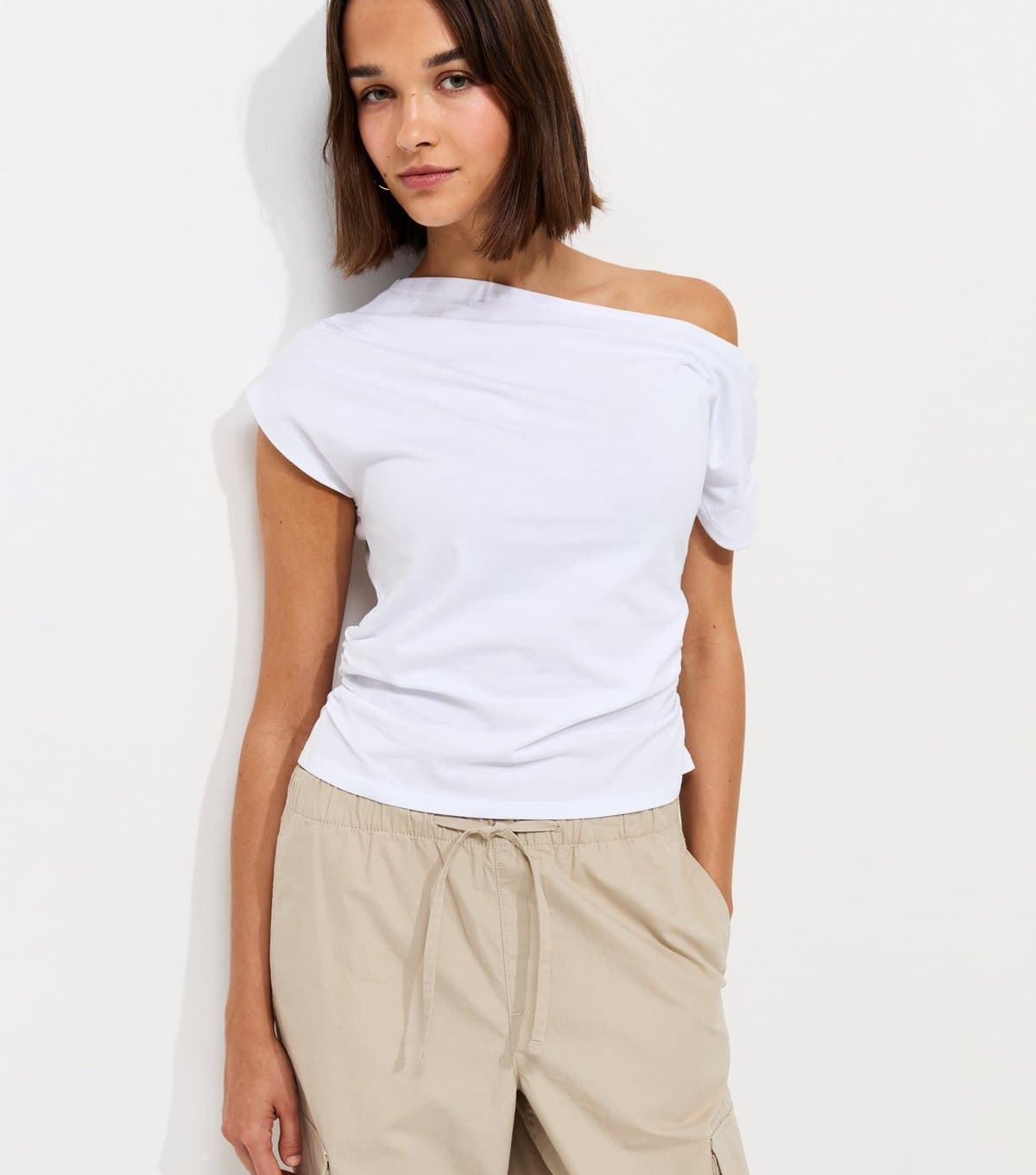 New Look Women's White Cotton Jersey Off the Shoulder Ruched Top New Look