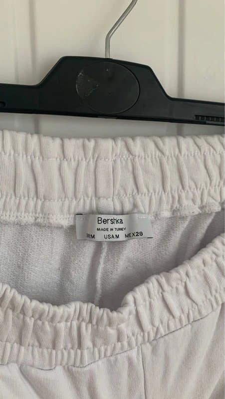 Bershka Comfy white shorts