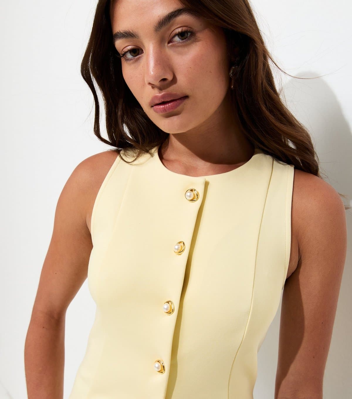 New Look Women's Light Yellow Jersey Crew Neck Faux Pearl Button Waistcoat New Look
