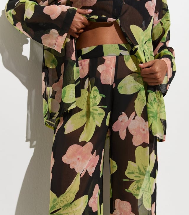 New Look Women's Black Floral Print Semi-Sheer Beach Trousers New Look - 2