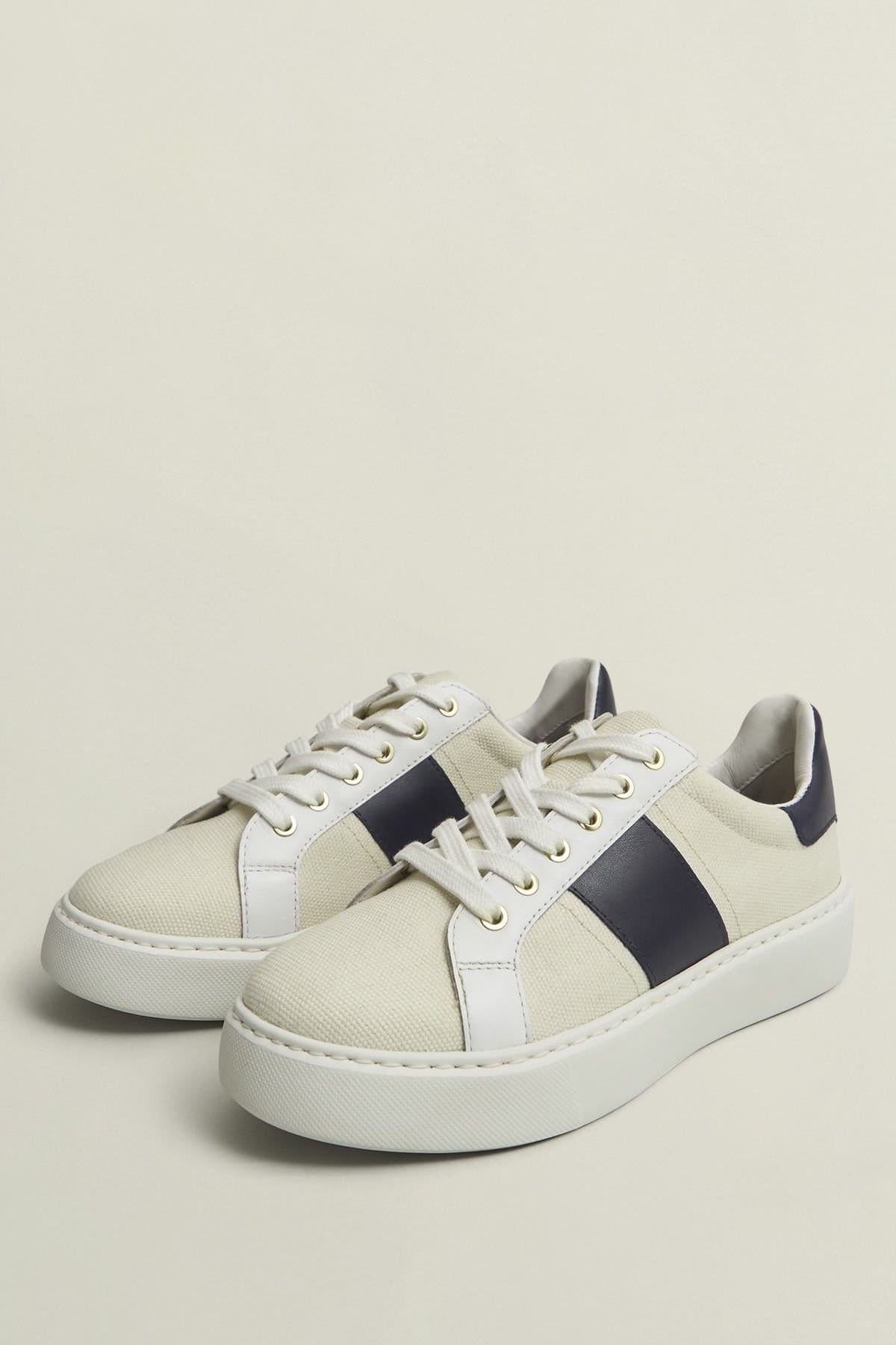 Hobbs London Hobbs London Women's Heritage Court Low-Profile Sneaker in Mid Navy - 4