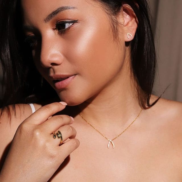 Gold Trip Gold Trip Women's Sparkling Wishbone Necklace & Earrings Gift Set in Gold - 2