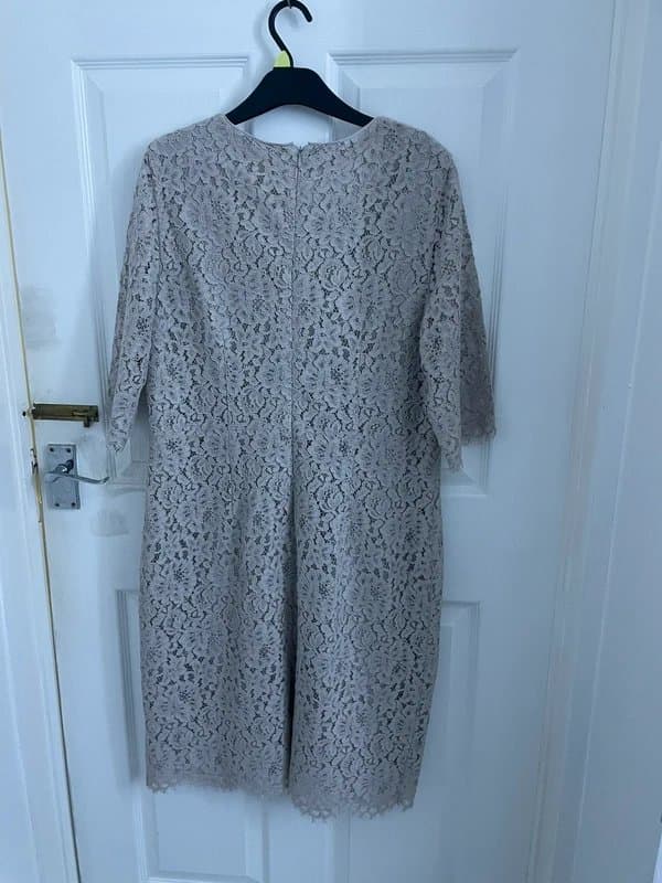 Linea Linea occasion dress size 16 in Mocha colour