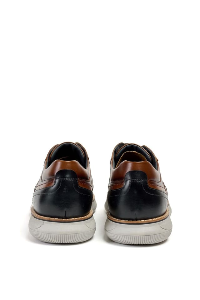 Pod Pod Men's Finch Casual Derby in Brown - 2