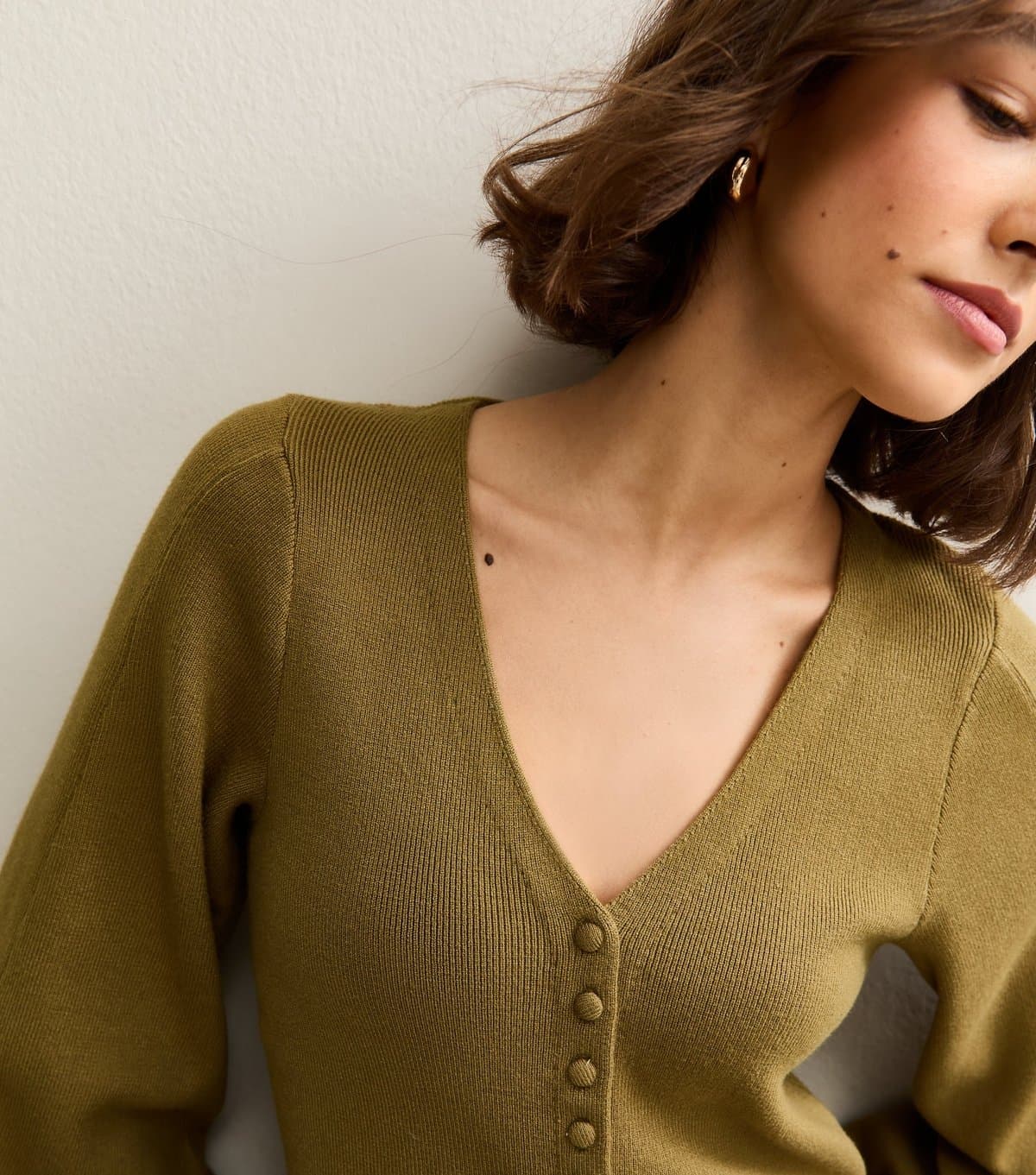 New Look Women's Light Khaki Compact Knit V-Neck Cardigan New Look