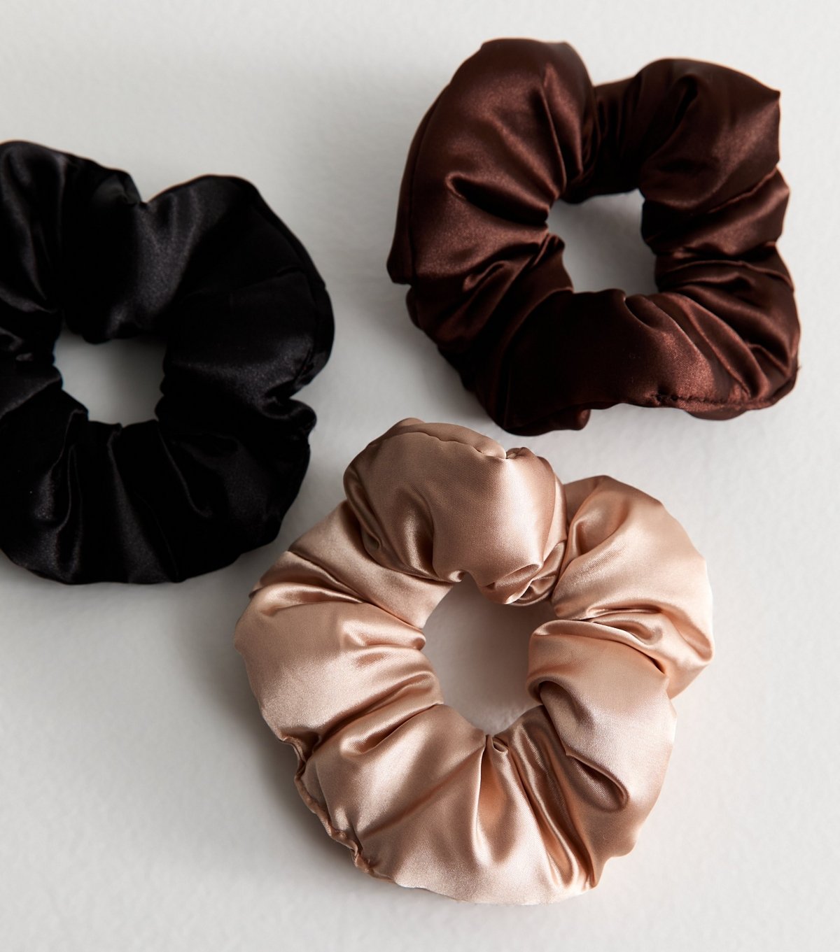 Brushworks Pack of 3 Brown Large Cloud Scrunchies Brushworks New Look - 2