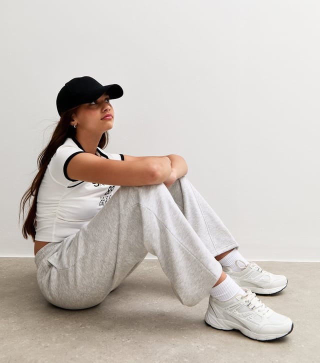 New Look Girls' Grey Seam Detail Wide Leg Joggers New Look - 3