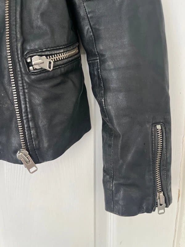 Topshop Woman’s distressed leather jacket UK6