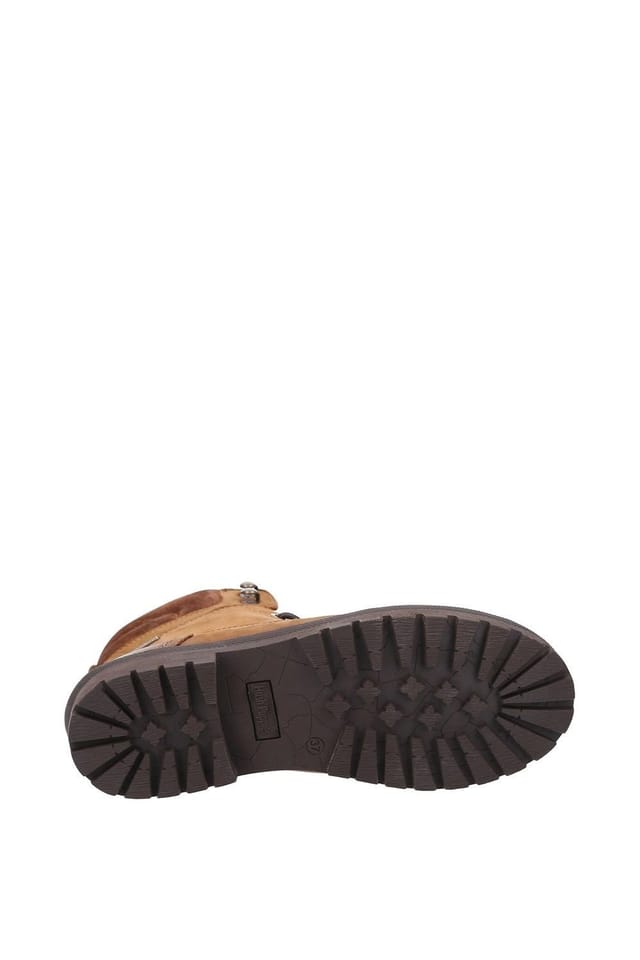 Hush Puppies Hush Puppies Women's 'Annay' Ankle Boots in Camel - 3
