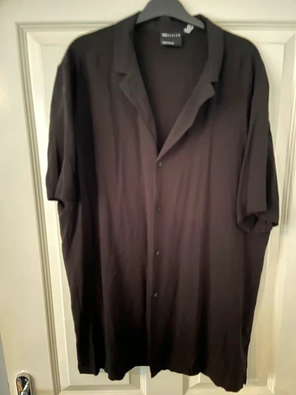 ASOS ASOS men’s black short sleeve shirt