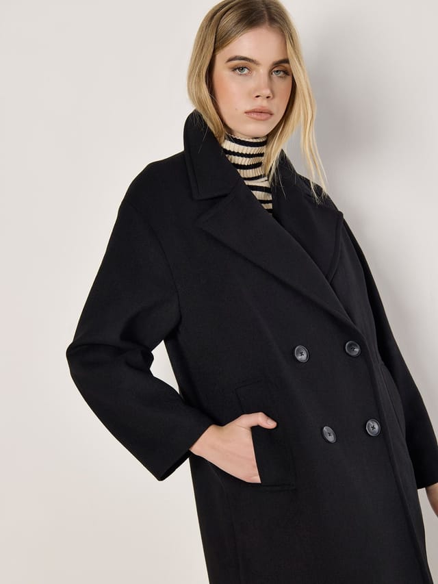 Apricot Apricot Women's Oversized Tailored Boyfriend Coat in Black - 2
