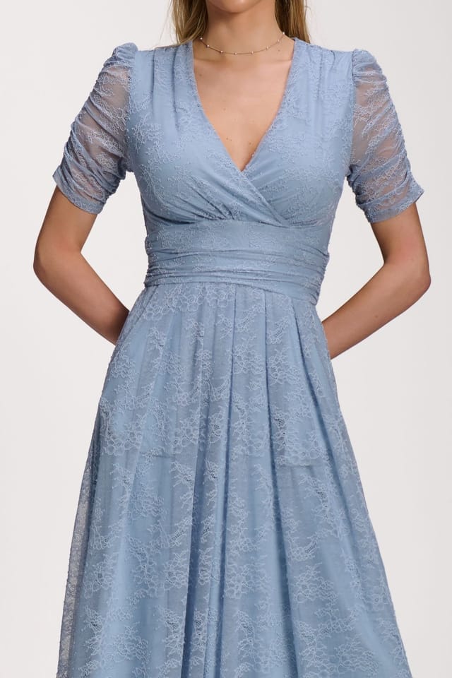 Jolie Moi Jolie Moi Women's Lace Ruched Sleeve Dip Hem Maxi Dress in Blue - 3