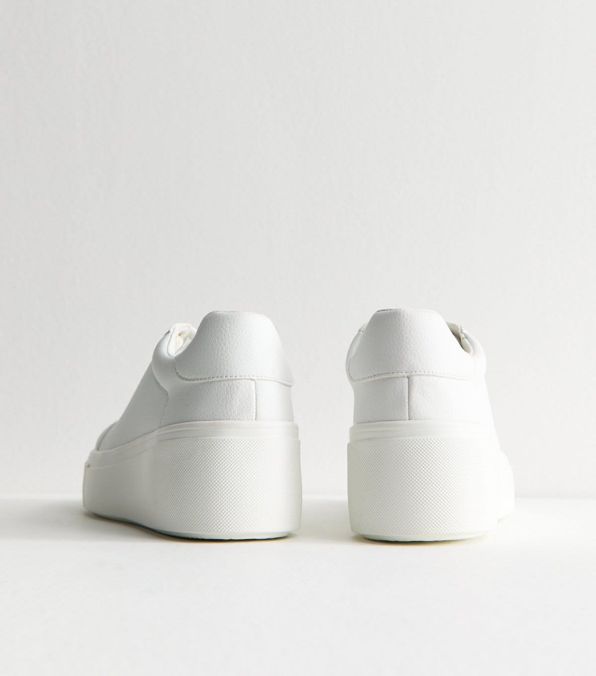 New Look Women's White Faux Leather Wedge Trainers New Look - 4