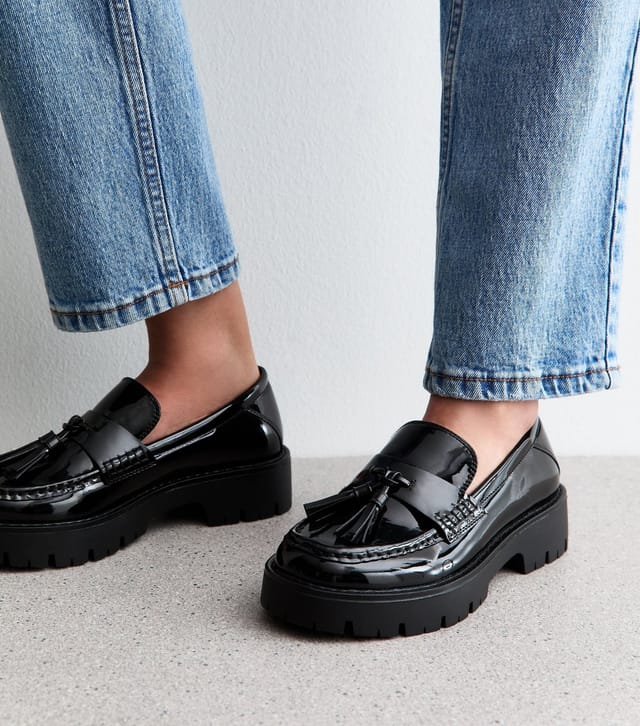 New Look Women's Wide Fit Black Patent Faux Leather Tassel Chunky Penny Loafers Vegan New Look - 2