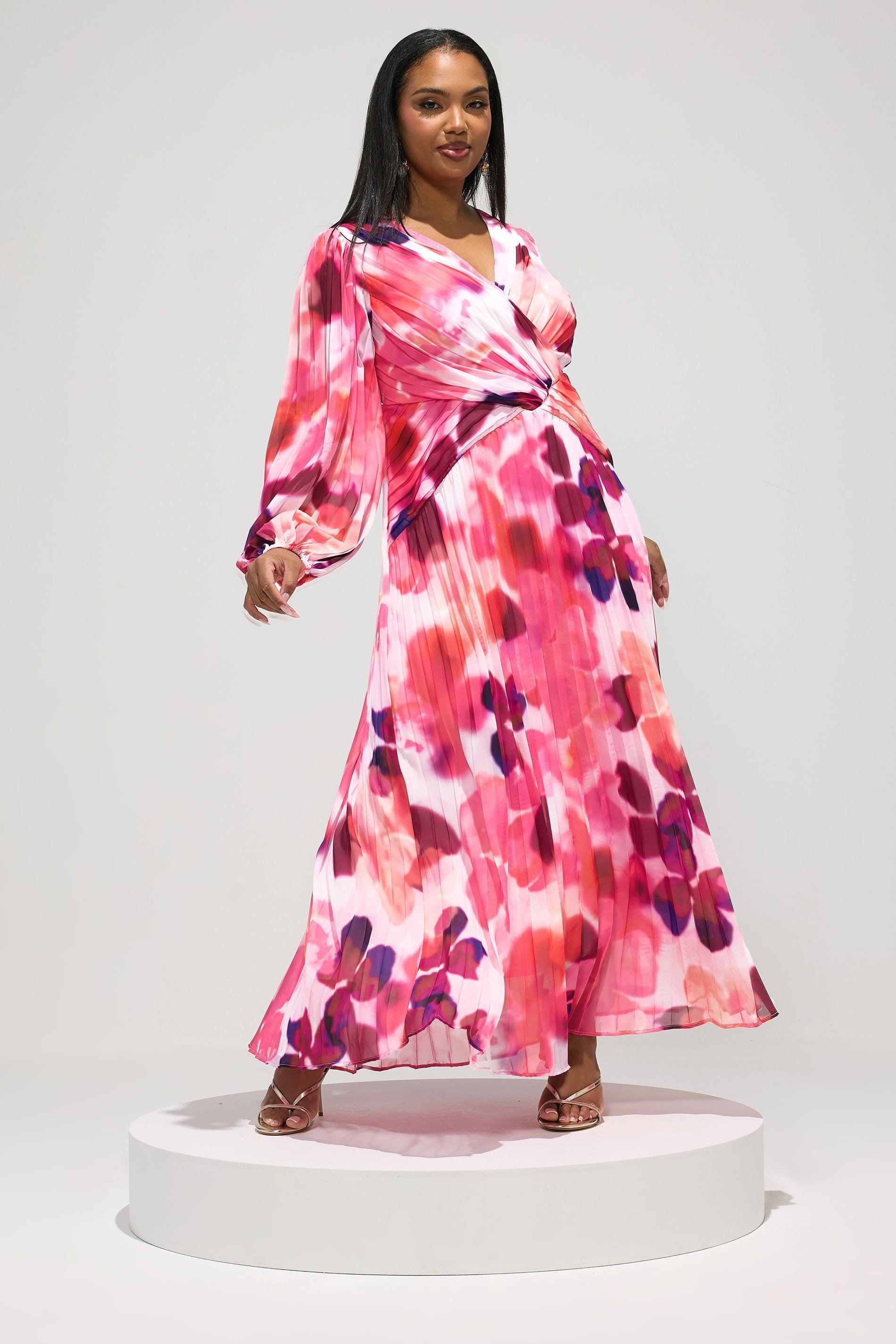 Yours Yours Women's Abstract Pleated Maxi Dress in Pink - 4