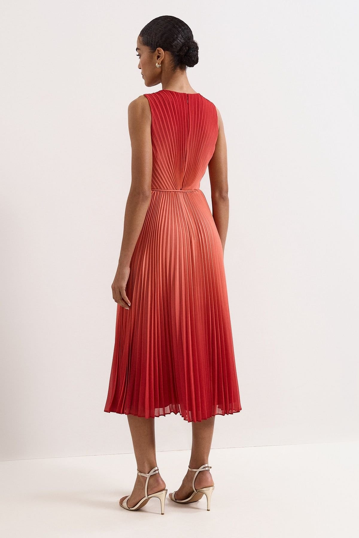 Phase Eight Phase Eight Women's Simara Floral Dress in Scarlet - 4