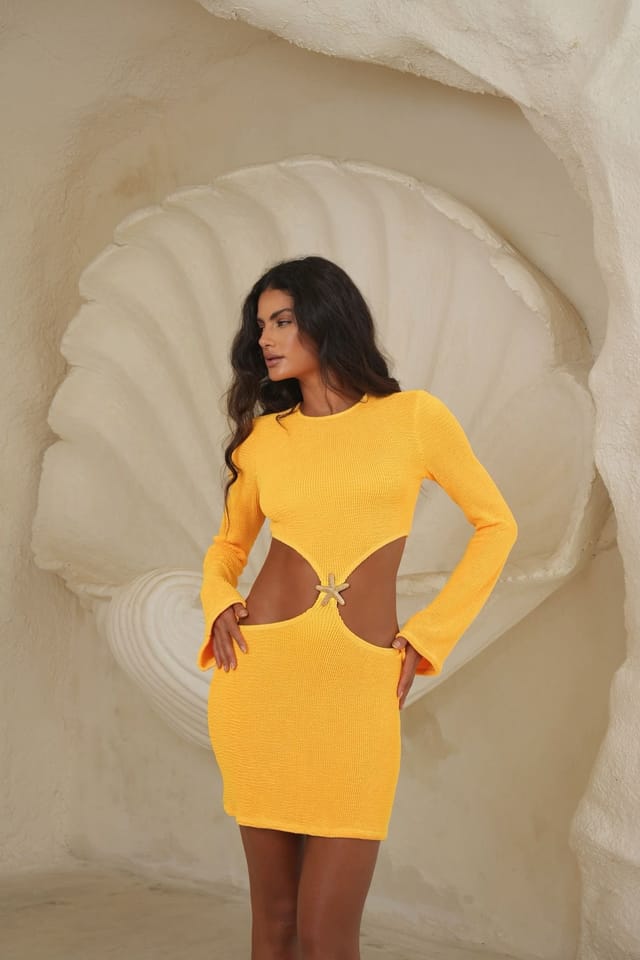 Moda Minx Moda Minx Women's Bondi Scrunch Mini Dress in Yellow - 2