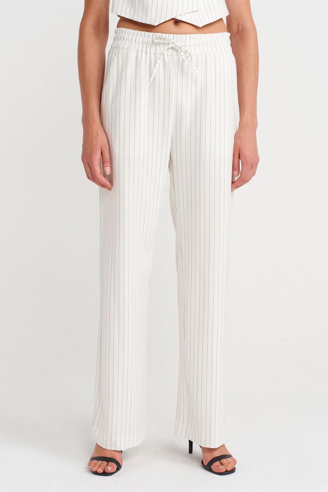 Dilvin Dilvin Women's Wide-Leg Striped Trousers in Off-White - 4