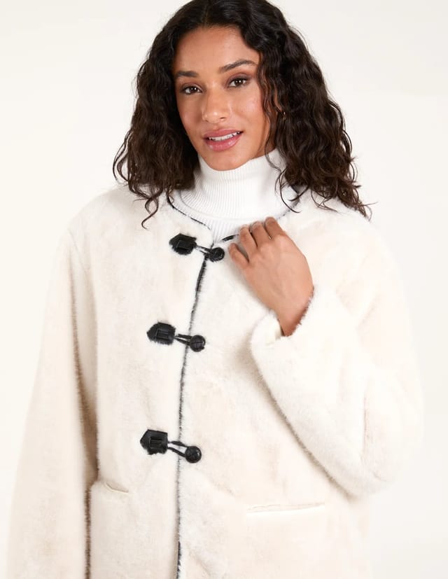 Blue Vanilla Collarless Toggle Detail Faux Fur Jacket - 2