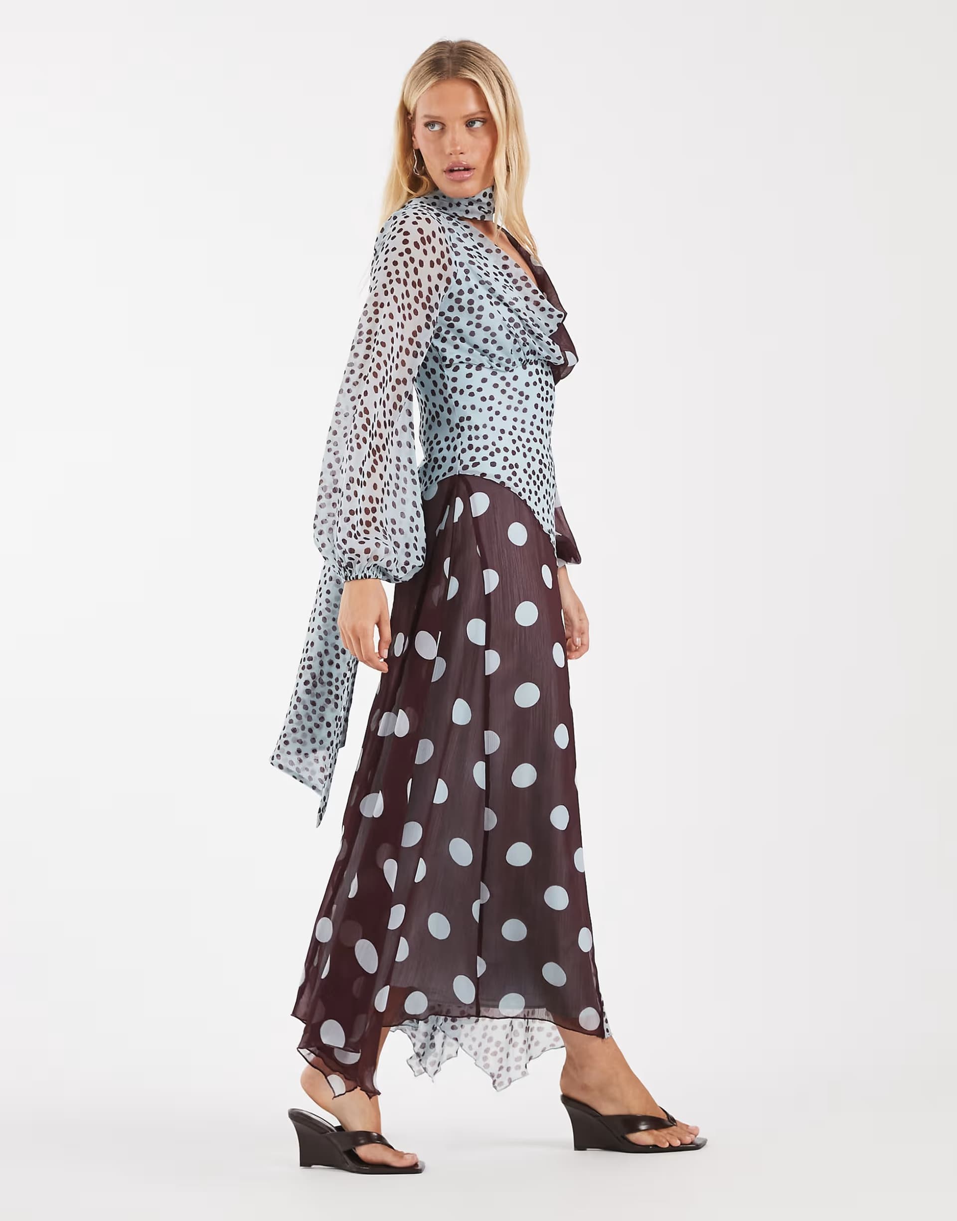 ASOS ASOS DESIGN cowl neck maxi dress with scarf detail in blue spot print