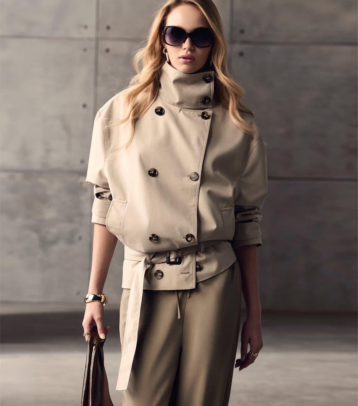New Look Women's Stone Funnel Neck Cropped Trench Coat New Look
