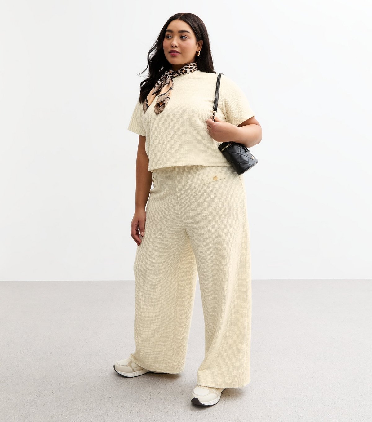 New Look Women's Plus Size Cream Textured Button Detail Wide Leg Trousers Curves New Look - 1