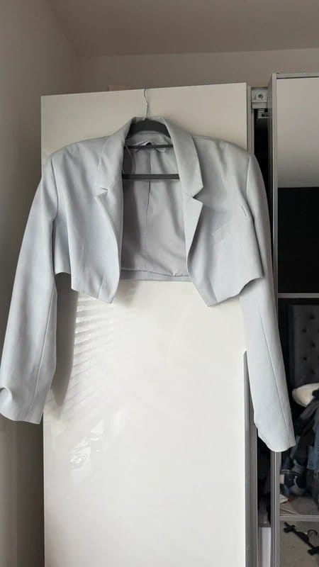 Bershka Bershka light blue/grey fitted cropped blazer - 1