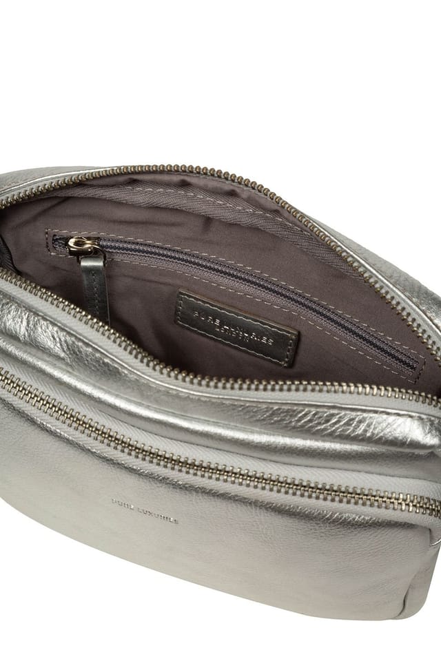 Pure Luxuries London Pure Luxuries London Women's 'Eris' Leather Cross Body Bag in Silver - 3