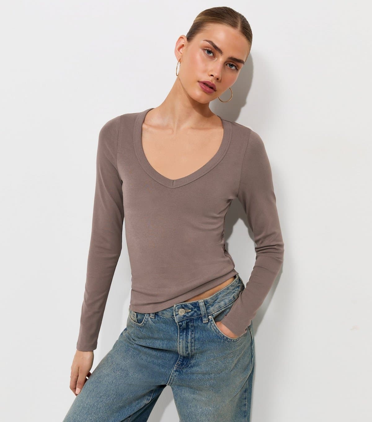 New Look Women's Light Brown Cotton Rich V-Neck Long Sleeve Top New Look