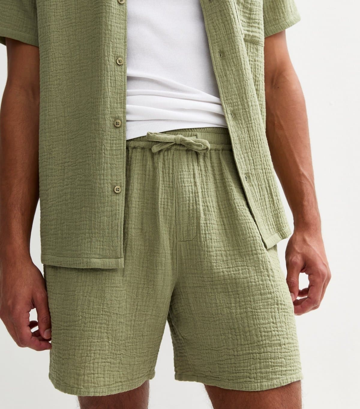 New Look Men's Light Khaki Relaxed Textured Cotton Muslin Shorts New Look