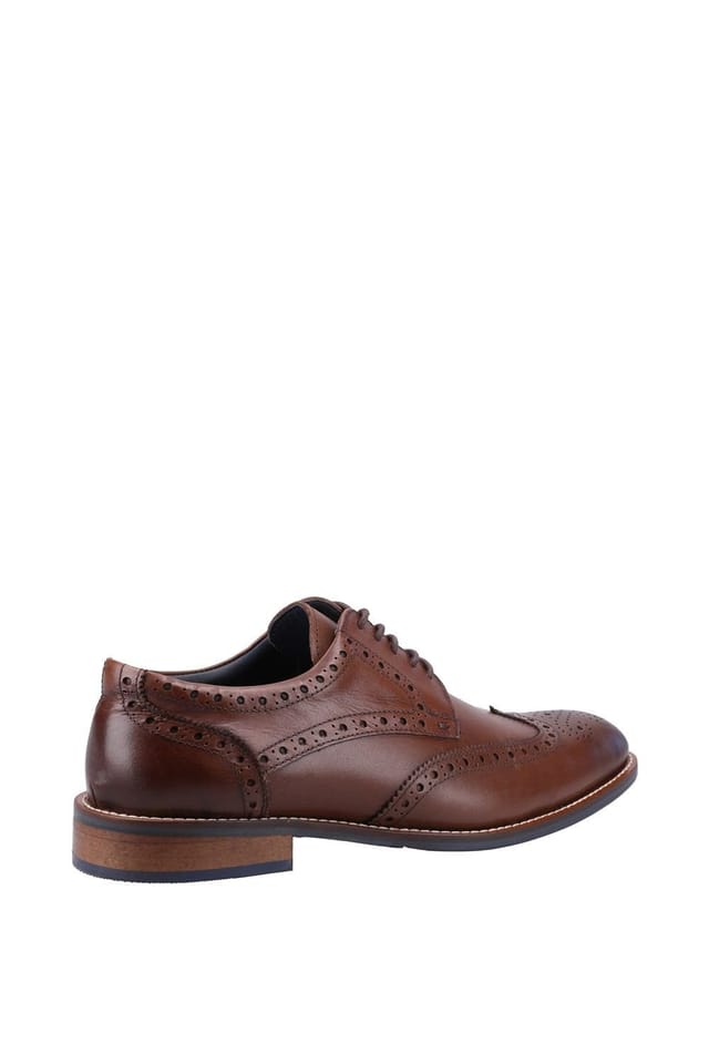 Hush Puppies Hush Puppies Men's Dustin Brogue Shoe in Chocolate - 3