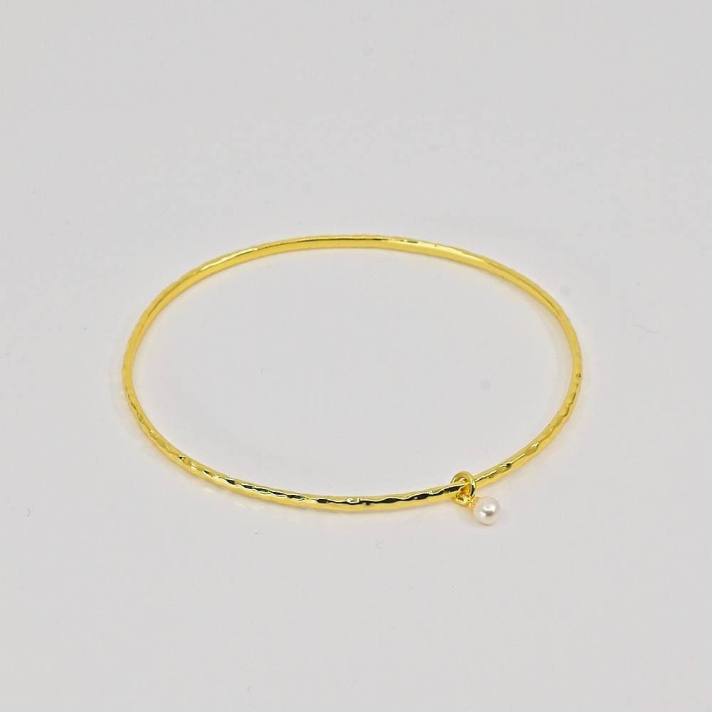 Nudie Jewellery Nudie Jewellery Women's 'Nudie' Nacre Pearl Bangle in 18k Gold