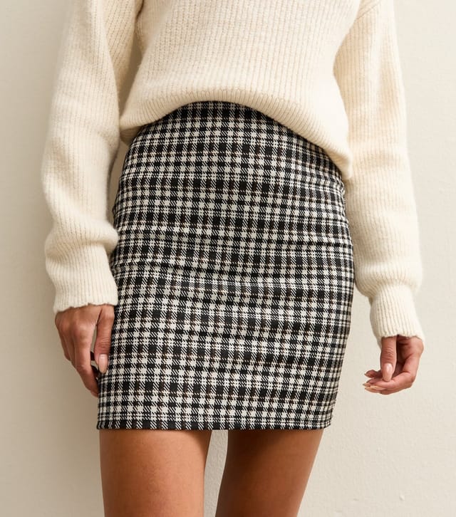 New Look Women's Tall Black Check Tube Mini Skirt New Look - 3