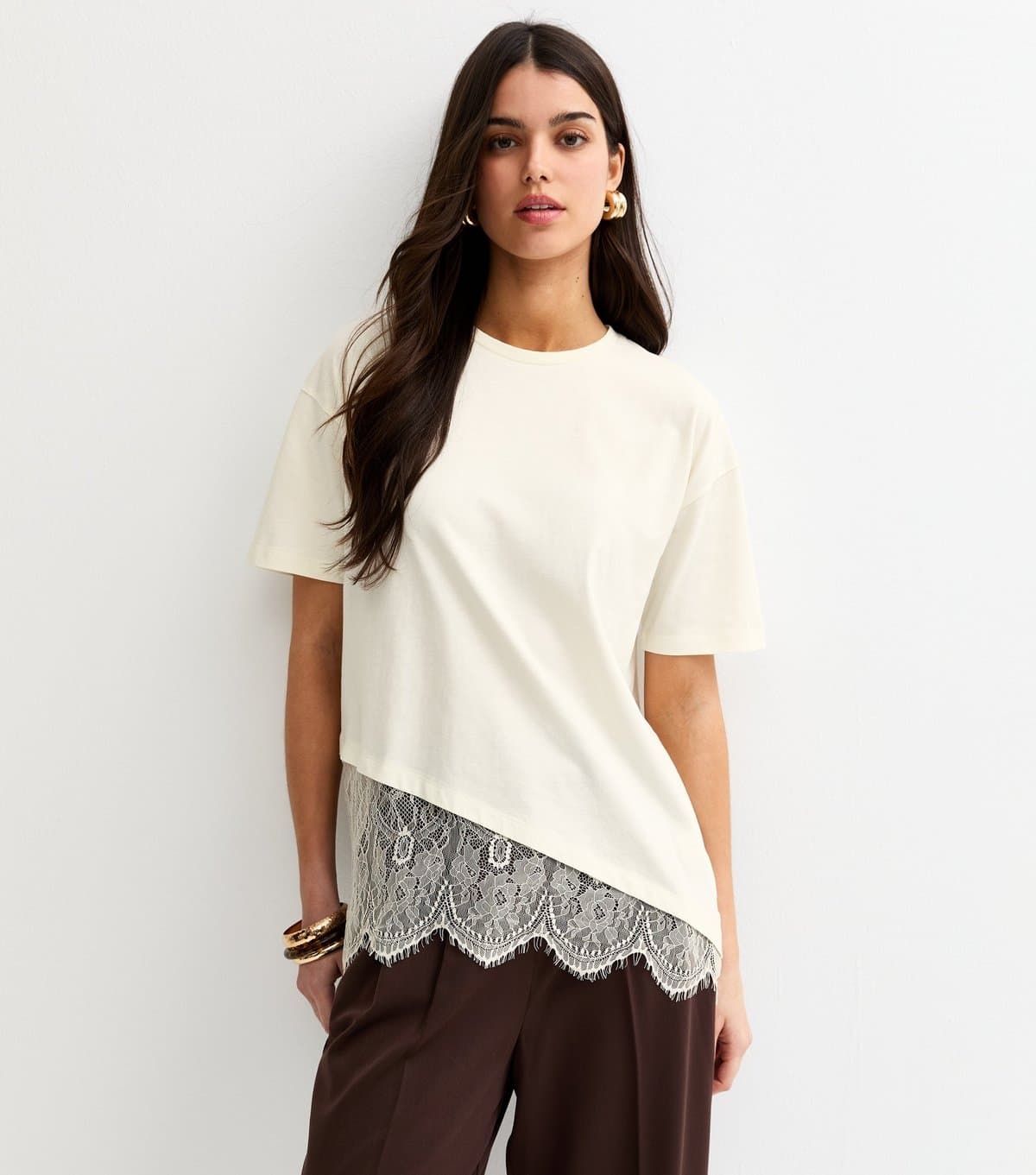 New Look Women's Off White Cotton Scalloped Lace T-Shirt New Look