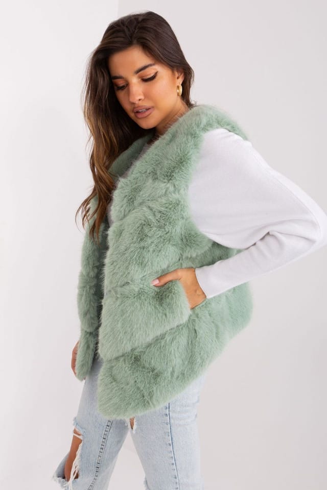 Love Lace Love Lace Women's Faux Fur Gilet Vest With Pockets & Lining in Green - 2