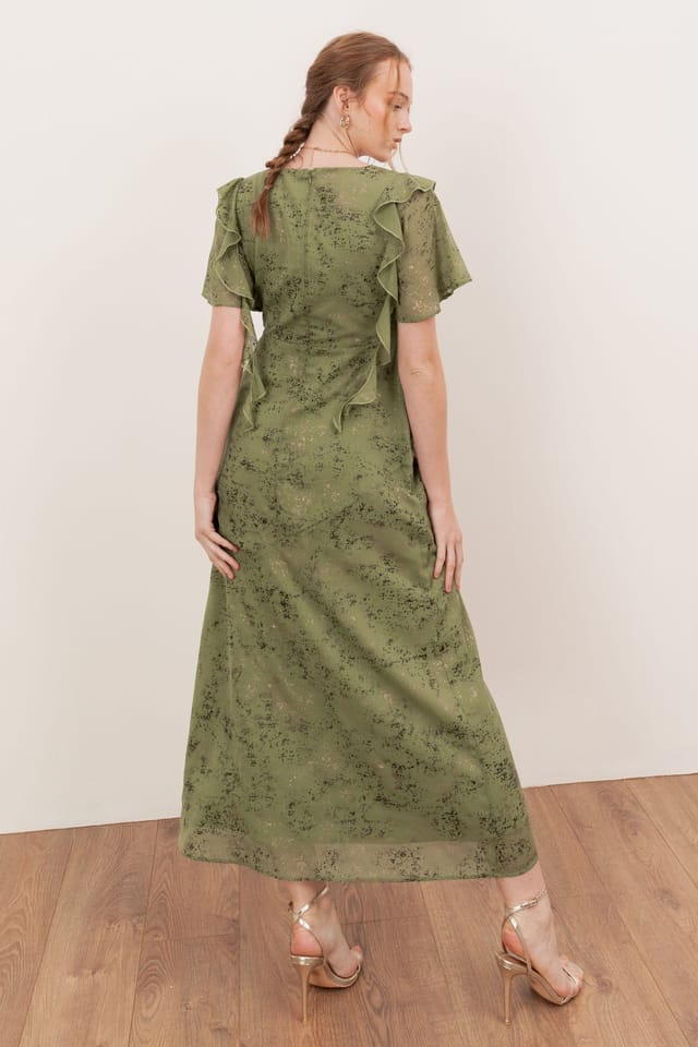 Lovedrobe Lovedrobe Women's Angel Sleeve V Neck Midaxi Dress in Green - 2