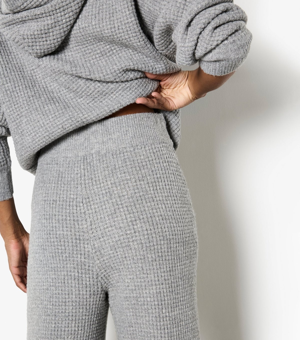 Apricot Women's Mid Grey Waffle Knit Trousers Apricot New Look - 2